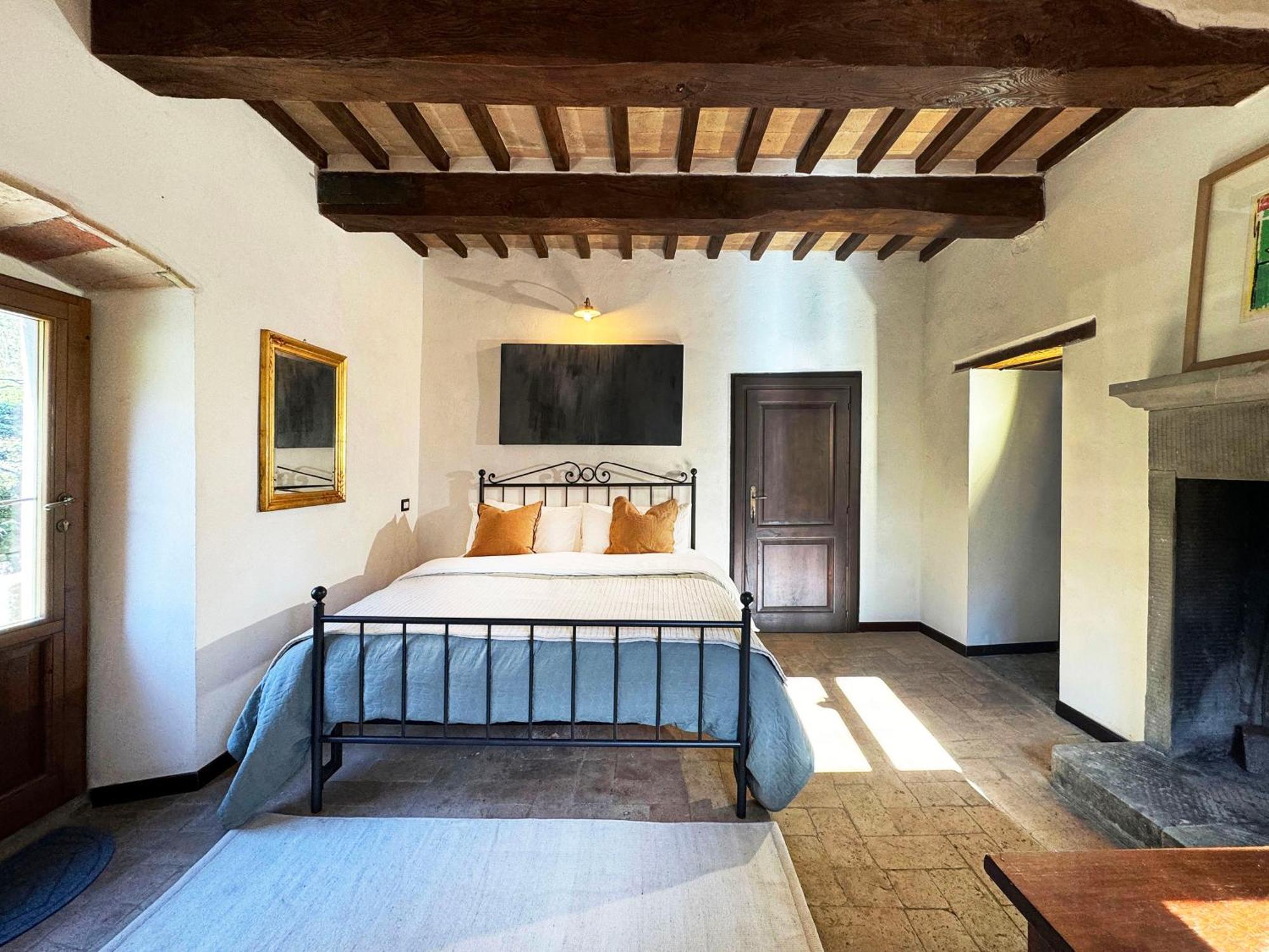 Bio Agriturismo Il Vigno Caprese Michelangelo Exterior photo
